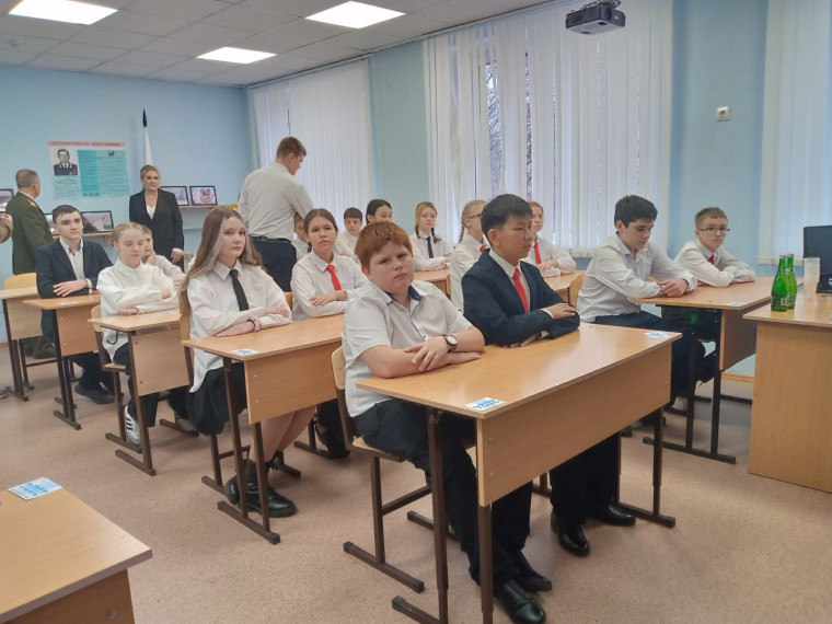 Открытие "Класса героя" генерал-майора артиллерии Валентина Трофимовича Солдатова.